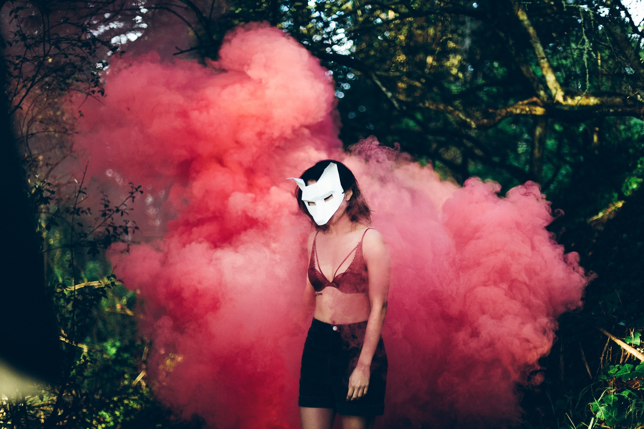 woman-1245956